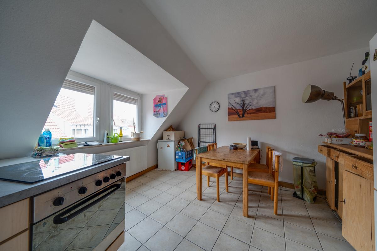 3-Zimmerwohnung in ruhiger Nebenlage in der Würzburger Innenstadt (auch als 2er-WG geeignet) - Photo 4